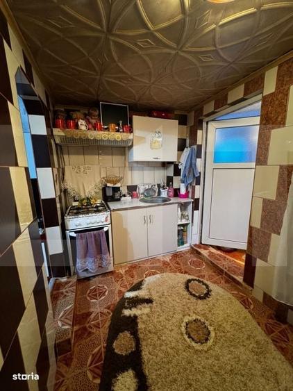 Casă cu 4 camere în Cucorăni