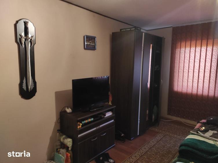 Casă cu 3 camere cu Teren 1500 Mp în Loamneș