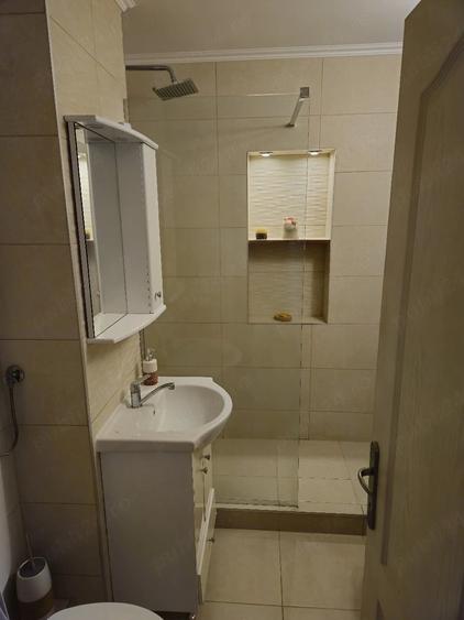 Apartament cu 2 camere decomandat în Tudor