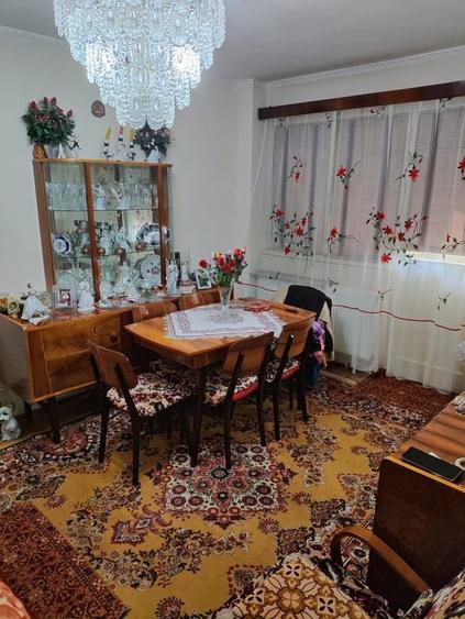 Apartament cu 2 camere semidecomandat în Nicolae Bălcescu