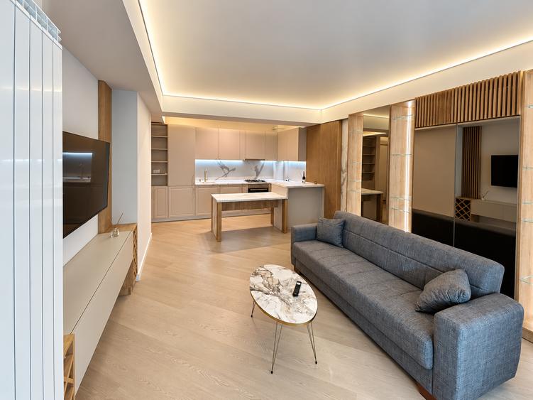 Apartament cu 2 camere semidecomandat în Pipera