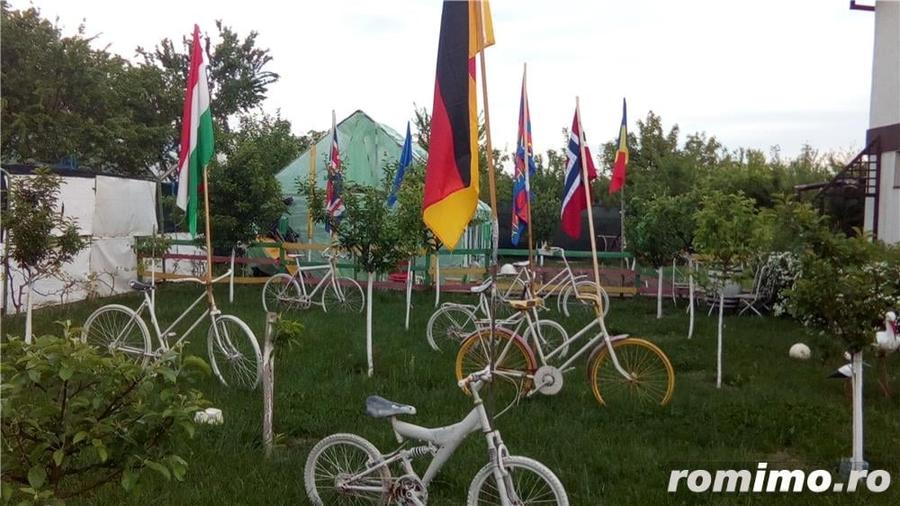 Casă cu 4 camere cu Teren 1000 Mp în Răcari