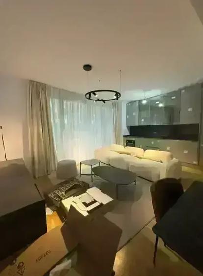 Apartament cu 2 camere semidecomandat în Știrbei Vodă