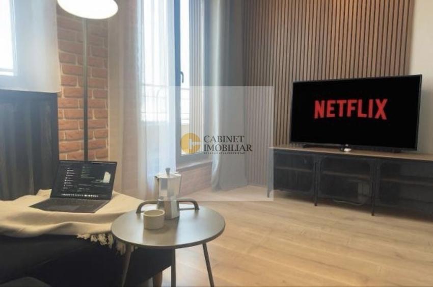 Apartament cu 2 camere semidecomandat, mobilat în Sala Palatului