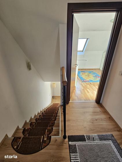 Casă cu 4 camere cu Teren 84 Mp în Vest
