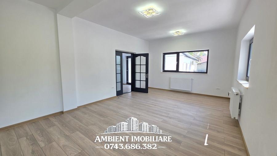 Casă individuală cu 4 camere cu Canalizare în Ultracentral