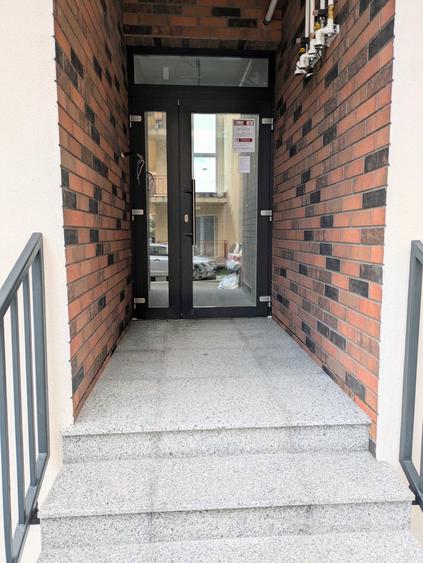 Apartament cu 2 camere decomandat în Florești