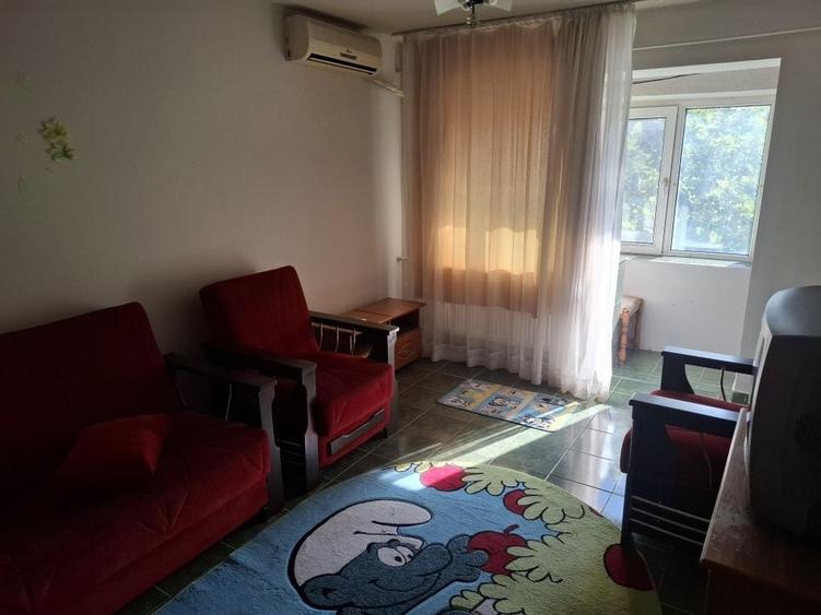 Garsonieră în Brazda lui Novac