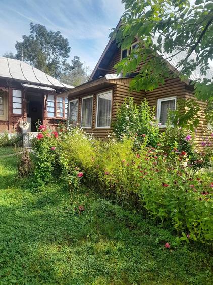 Casă cu Teren 1300 Mp în Piatra
