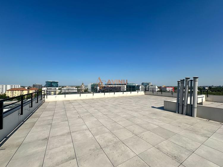 Apartament cu 4 camere în Sud-Vest