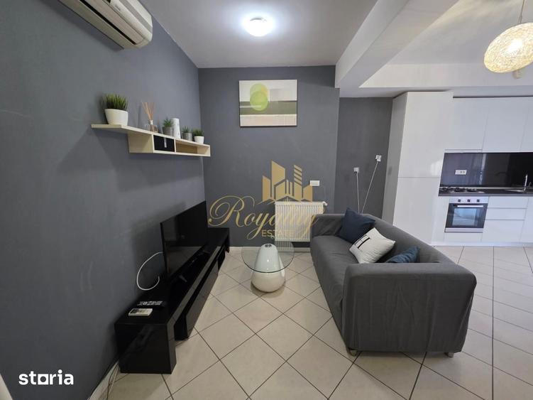 Apartament cu 3 camere decomandat, mobilat în Aradului