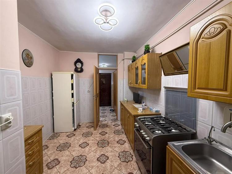 Apartament cu 2 camere decomandat în Păcurari