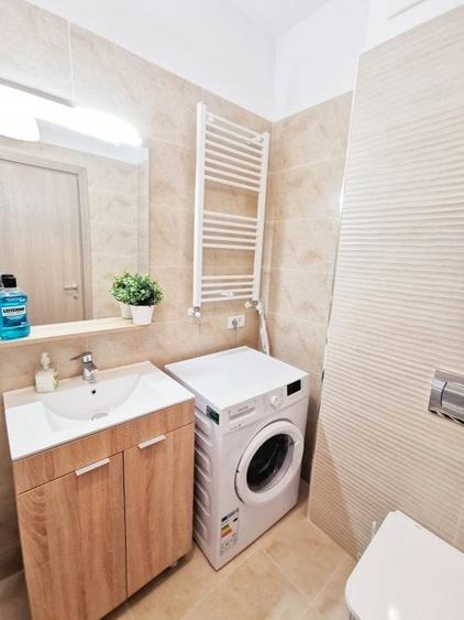 Apartament cu 2 camere semidecomandat, mobilat în Lacul Morii