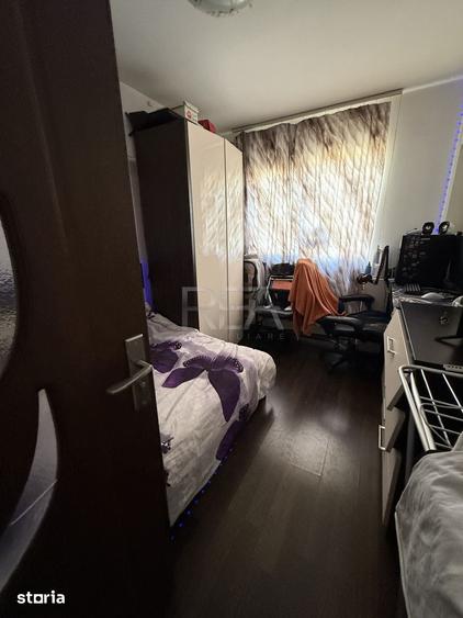 Apartament cu 3 camere decomandat în Drumul Taberei