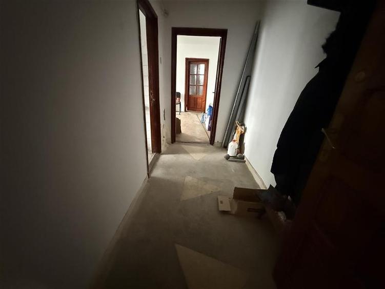 Apartament cu 2 camere semidecomandat în Zimbru