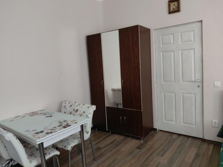 Inchiriez apartamenr 2 camere Mazepa parter - 8