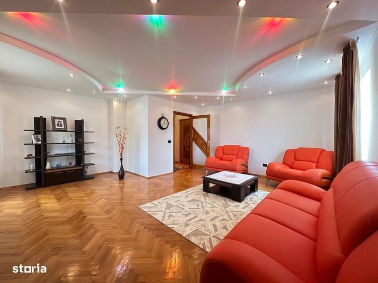 Apartament cu 3 camere în Central