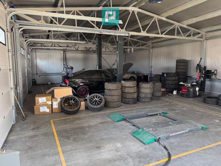 Spațiu industrial, de 933 mp, în Utvin