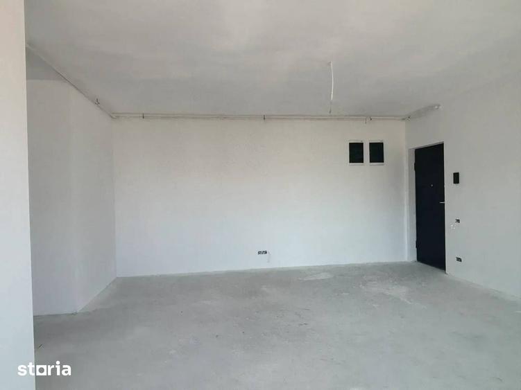 Apartament cu 3 camere în Centrul Civic