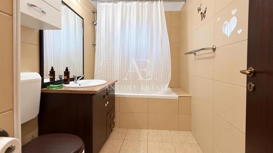 Apartament cu 2 camere decomandat, mobilat în Decebal