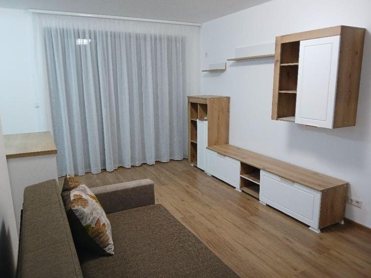Apartament cu 2 camere în Petru Rareș