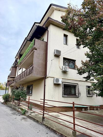 Apartament cu 2 camere semidecomandat în Bucureștii Noi