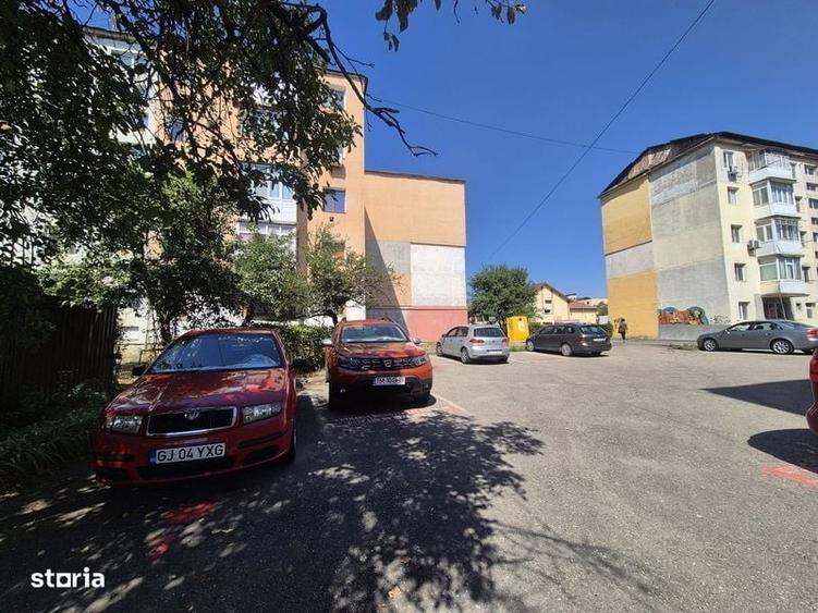 Garsonieră în 9 Mai