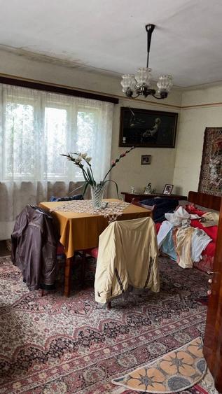 Casă individuală cu 3 camere cu Teren 700 Mp în Central