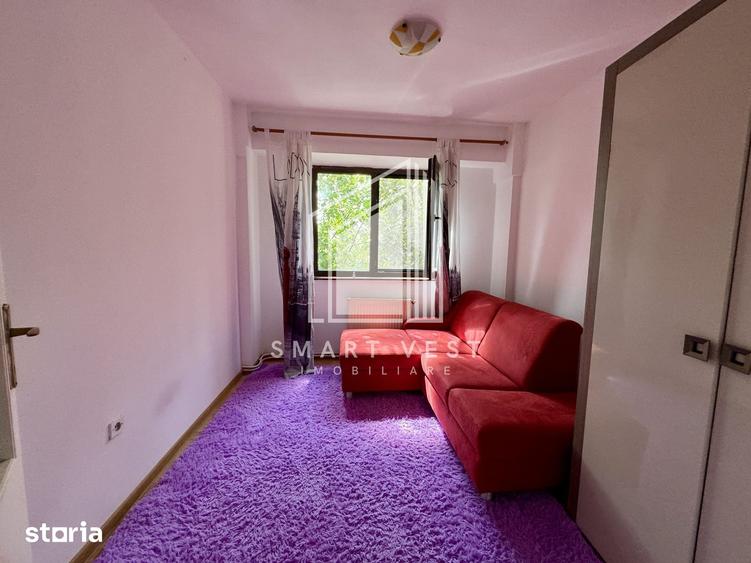 Apartament cu 3 camere decomandat în Micro 16