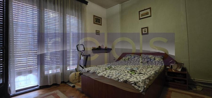 VANZARE 3 CAMERE SEMIDECOMANDAT UNIVERSITATE KM 0 - 20