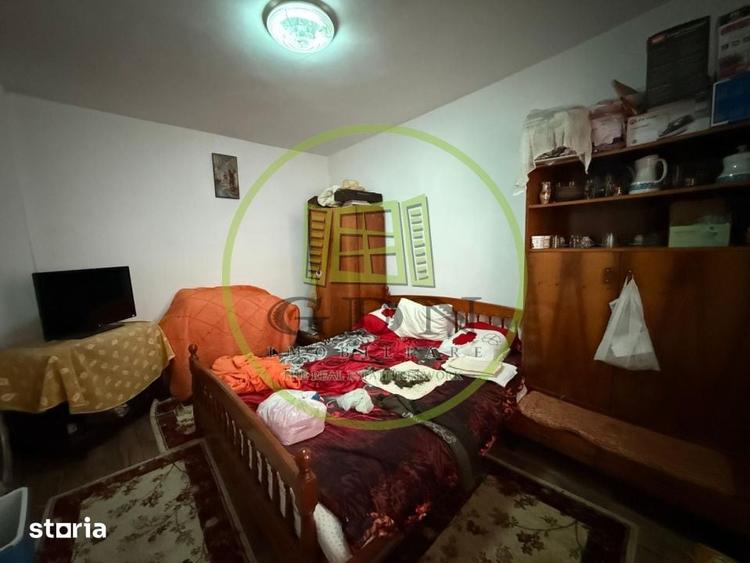 Casă cu 4 camere decomandat cu Teren 547 Mp în Matei Basarab