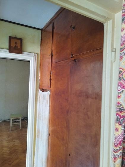 Apartament cu 2 camere decomandat în Aleea Carpați