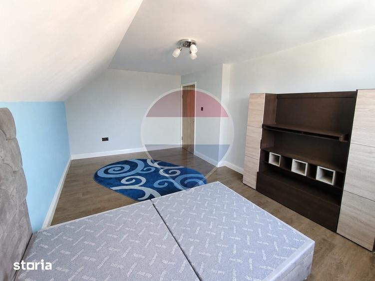 Casă cu 4 camere cu Teren 2560 Mp în Poieni-Solca