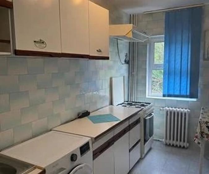Apartament cu 2 camere în Văcăresti