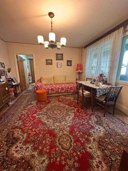 Apartament cu 3 camere semidecomandat în Militari