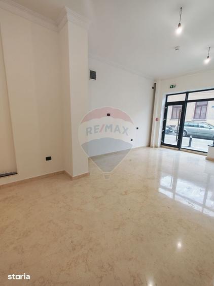 Spațiu comercial, de 30 mp, în Ultracentral