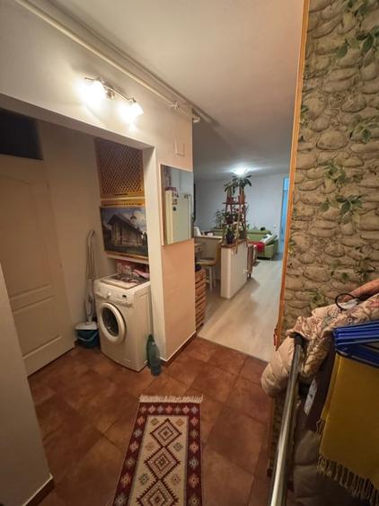 Apartament 3 camere, 57 mp, zona Progresul - 12