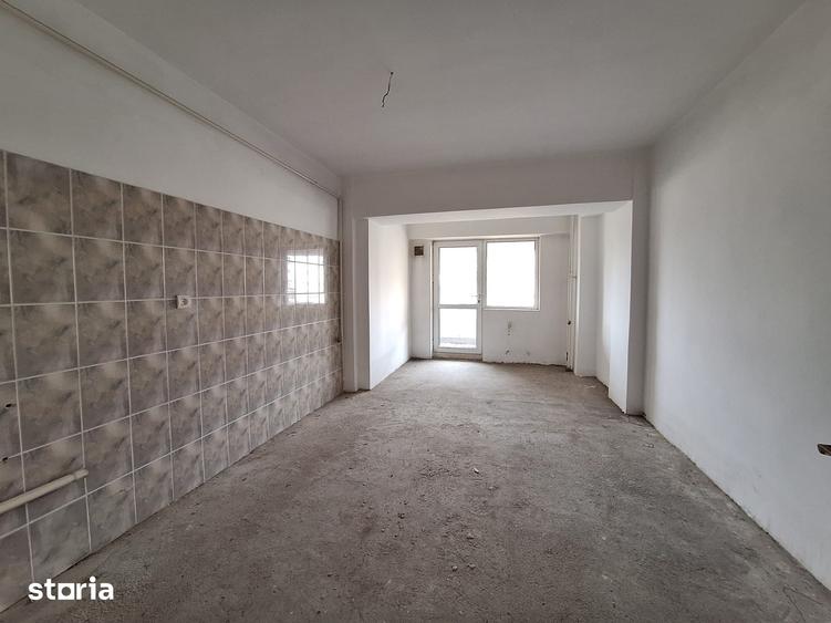 Apartament cu 3 camere decomandat în Bistrița Lac