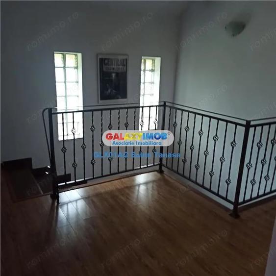 Casă cu Teren 450 Mp în Prundu