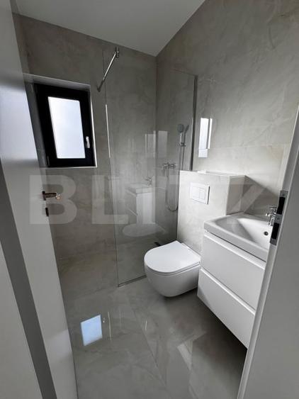 Apartament cu 3 camere decomandat în Câmpia Turzii