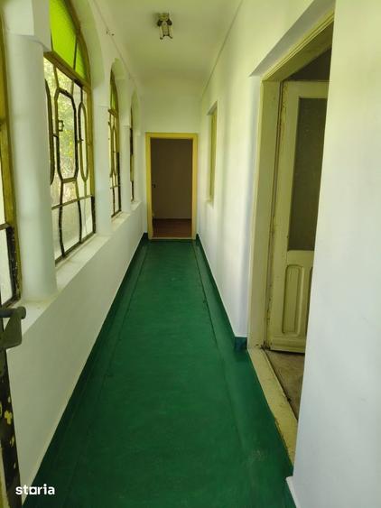 Casă cu 3 camere cu Teren 191 Mp în 23 August