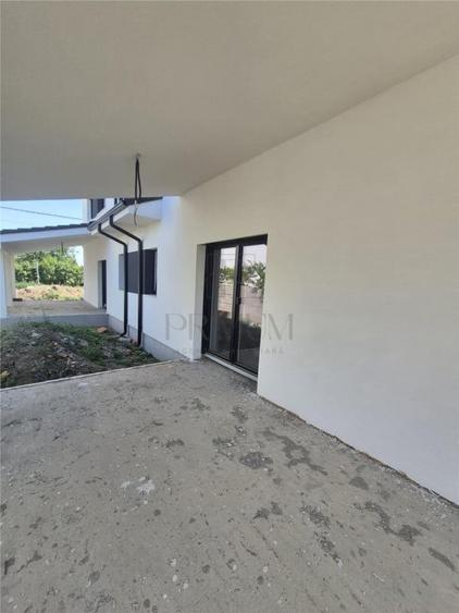 DUPLEX DESPARTIT - SUPRAFETE MARI - ZONA EXCELENTA - 6