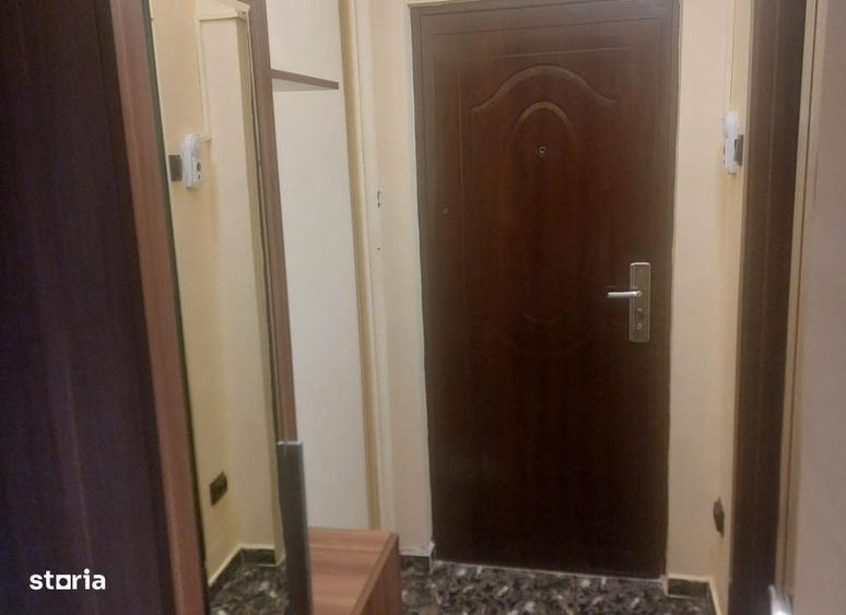 Apartament cu 2 camere nedecomandat în Tătărași