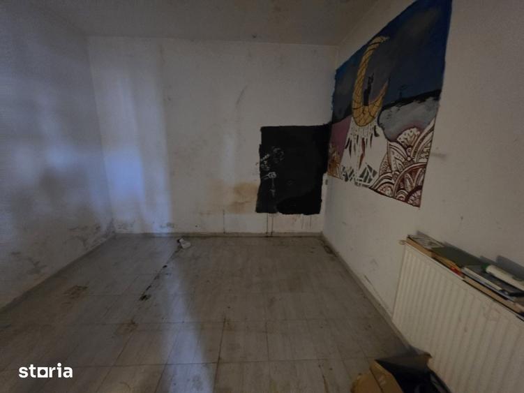 Apartament cu 2 camere decomandat în Ozana