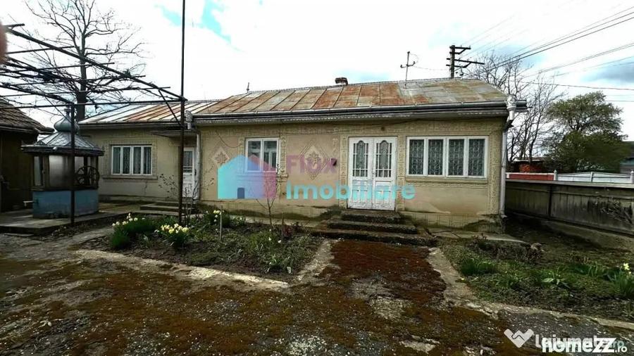 Casă cu 3 camere cu Teren 1410 Mp în Dumbrăveni