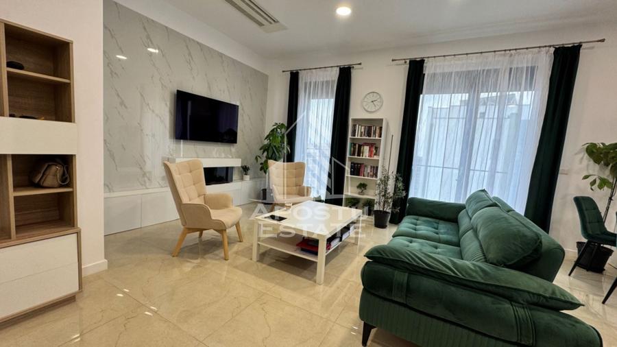 Apartament cu 4 camere decomandat, mobilat în Torontalului
