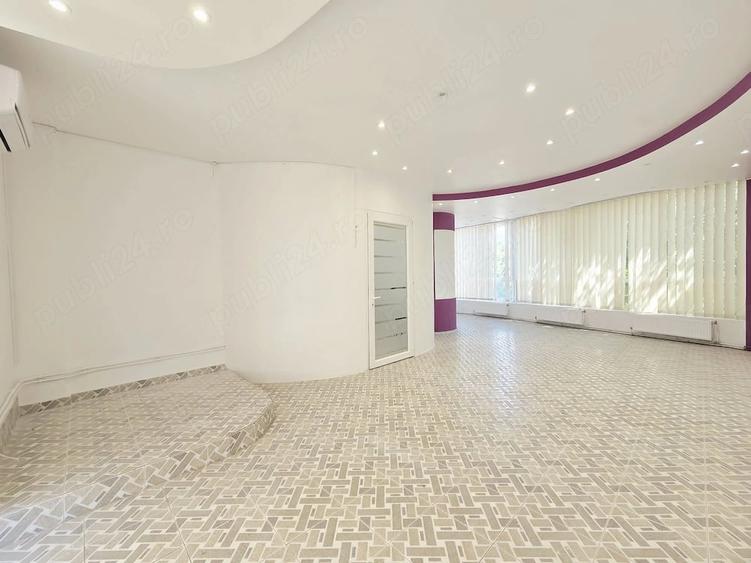 DE VANZARE Spa?iu comercial Birouri in Gala?i, Strada Basarabiei - 14
