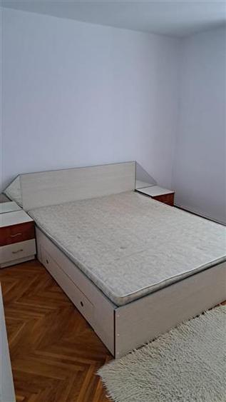 Apartament cu 2 camere decomandat în Mihai Viteazul