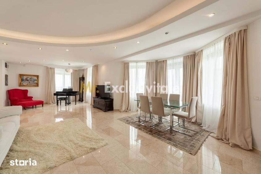 Casă cu 5 camere cu Teren 1255 Mp în Ștefănești