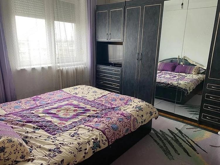 Apartament cu 3 camere decomandat în Tipografilor